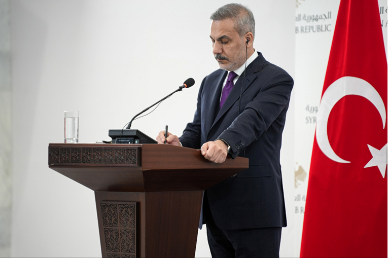 Turski ministar: Europa mora preuzeti veću odgovornost za svoju sigurnost