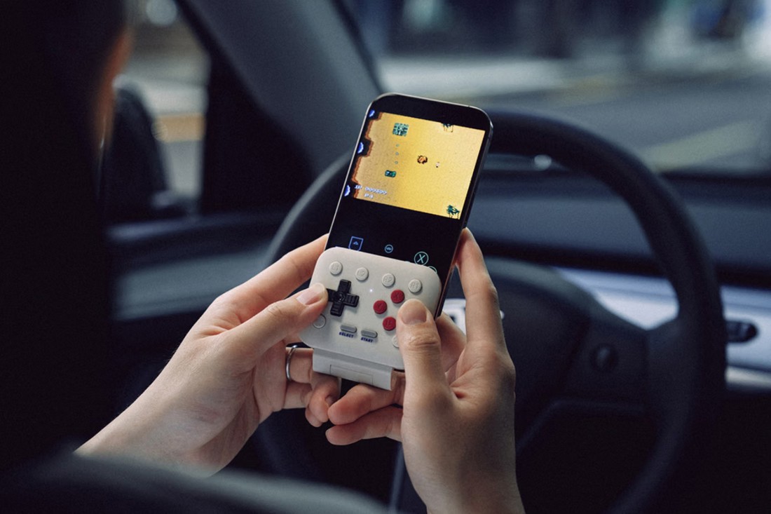 Ljubitelji retro igara mogli bi poludjeti za ovim dodatkom za mobitel