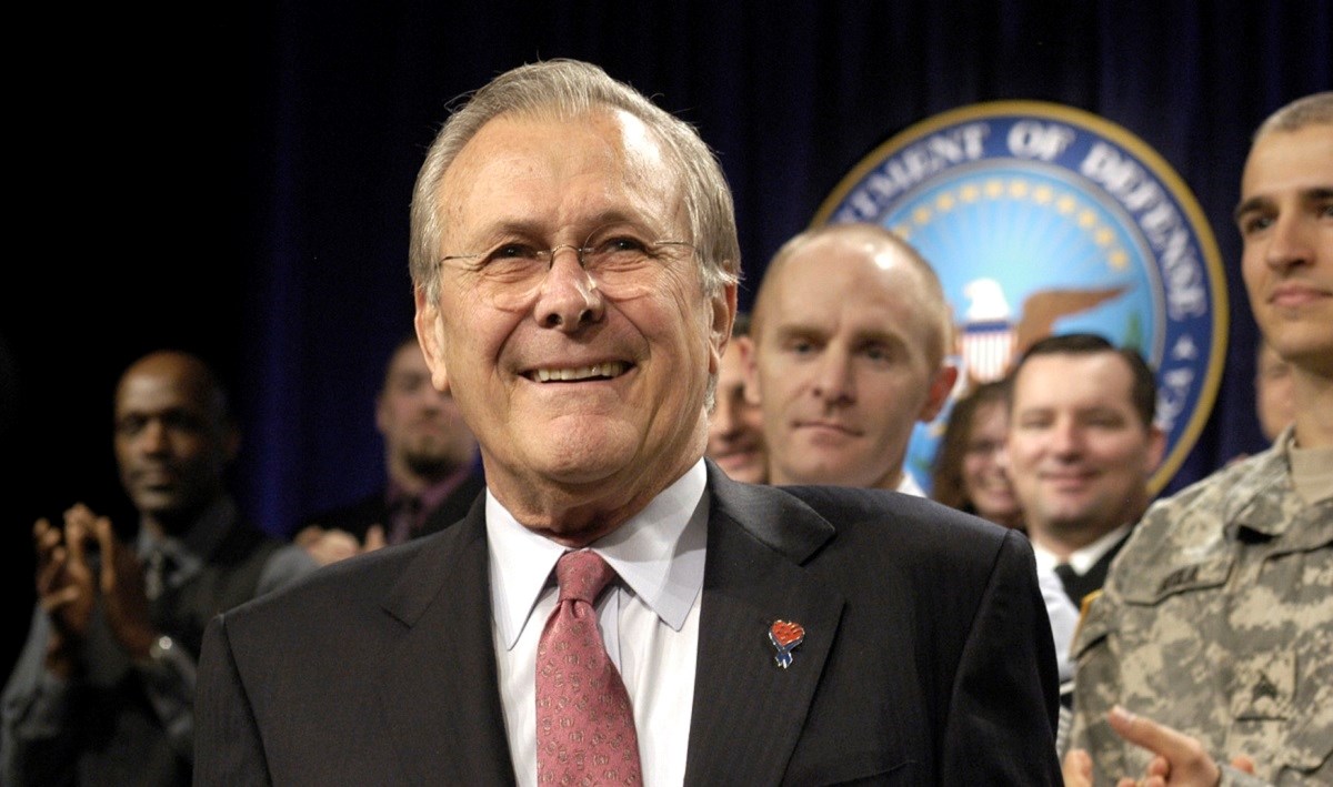 Umro bivši američki šef obrane Donald Rumsfeld