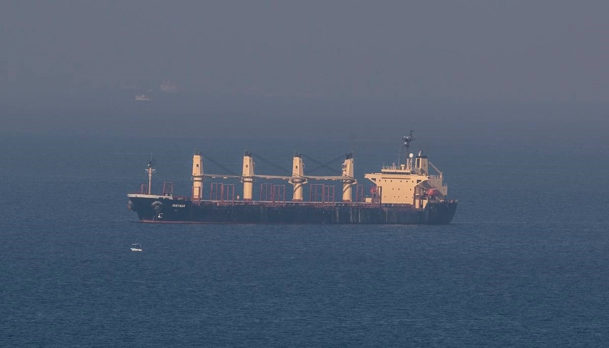 Teretni brod potonuo na putu za Ukrajinu, traga se za 9 članova posade