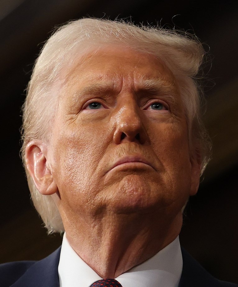 Trump: Amerika se vratila. Tek sam krenuo