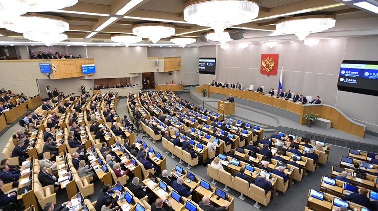 Ruska Duma usvojila zakon koji zabranjuje "gej propagandu" i promoviranje pedofilije