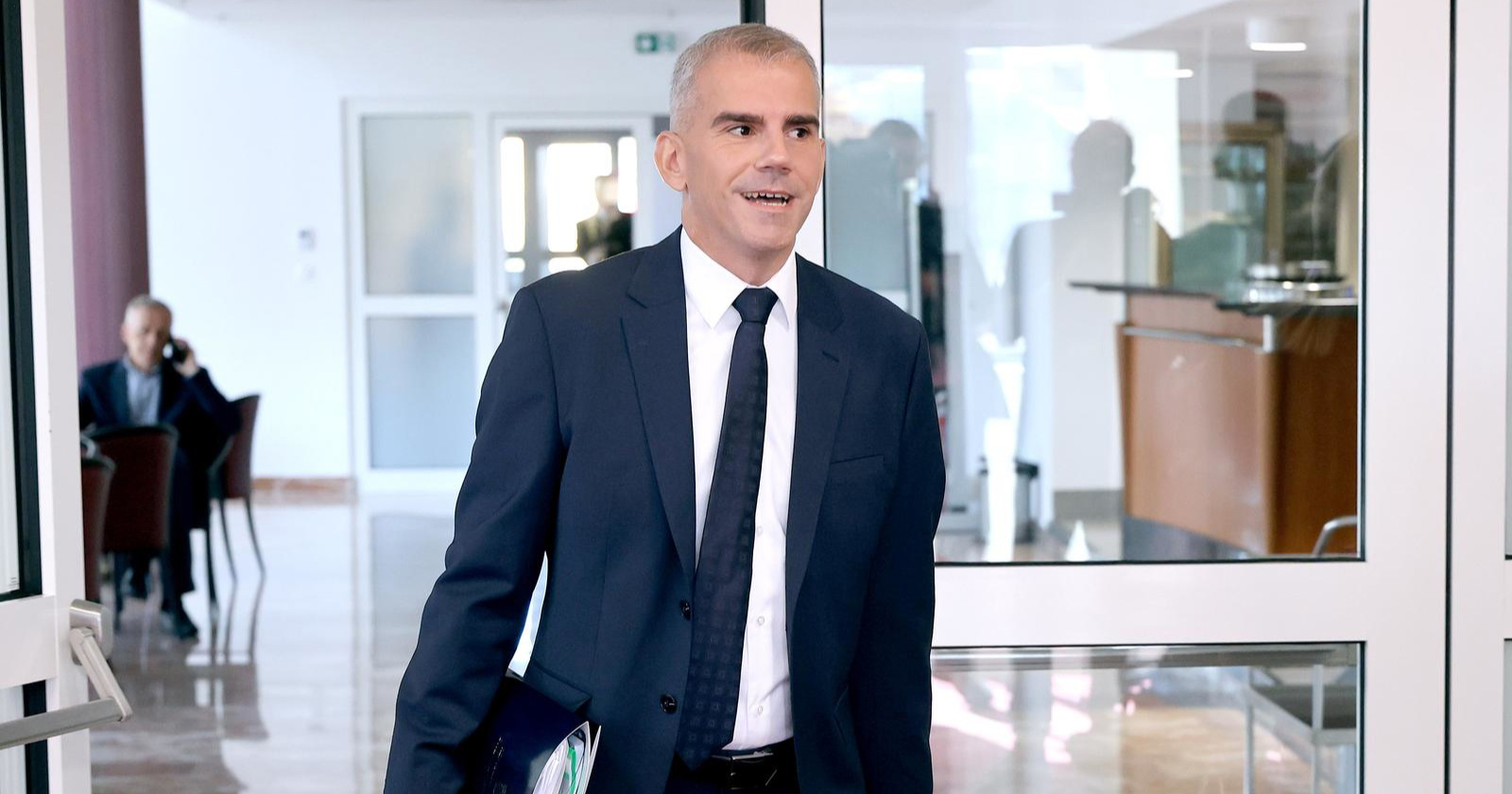 SOA još 2022. znala za otpad, šefovi Carine i DIRH-a pobjegli od novinara