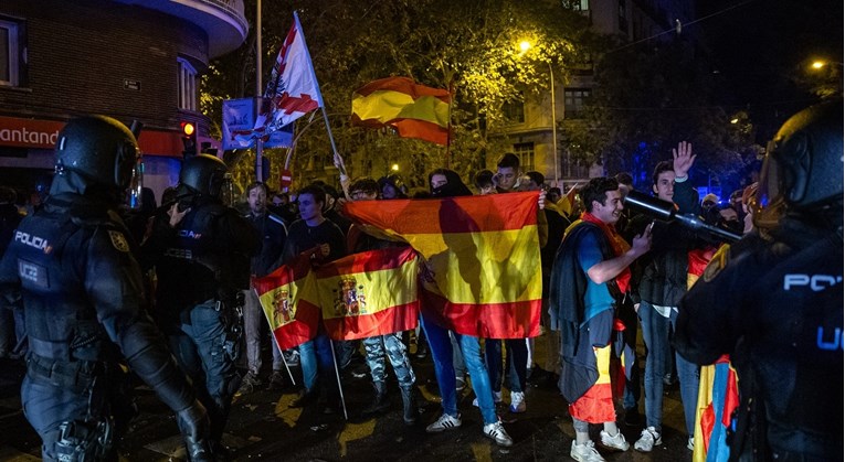 Bivši katalonski premijer se šest godina skriva u Belgiji, sad mu je ponuđen oprost