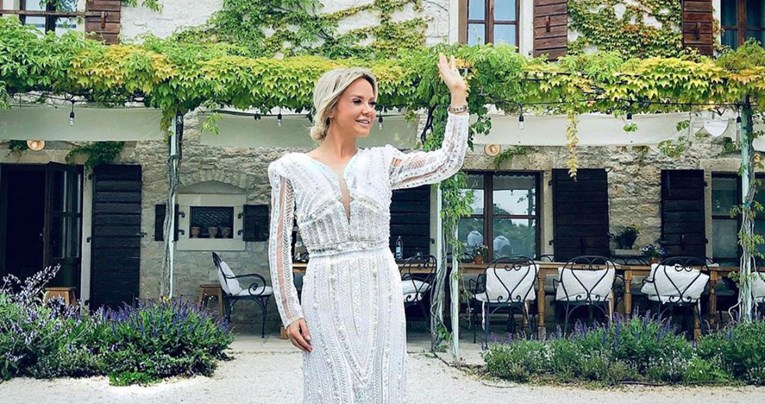 Maja Šuput objavila fotku u vjenčanici: Pogledajte kakvu je haljinu izabrala