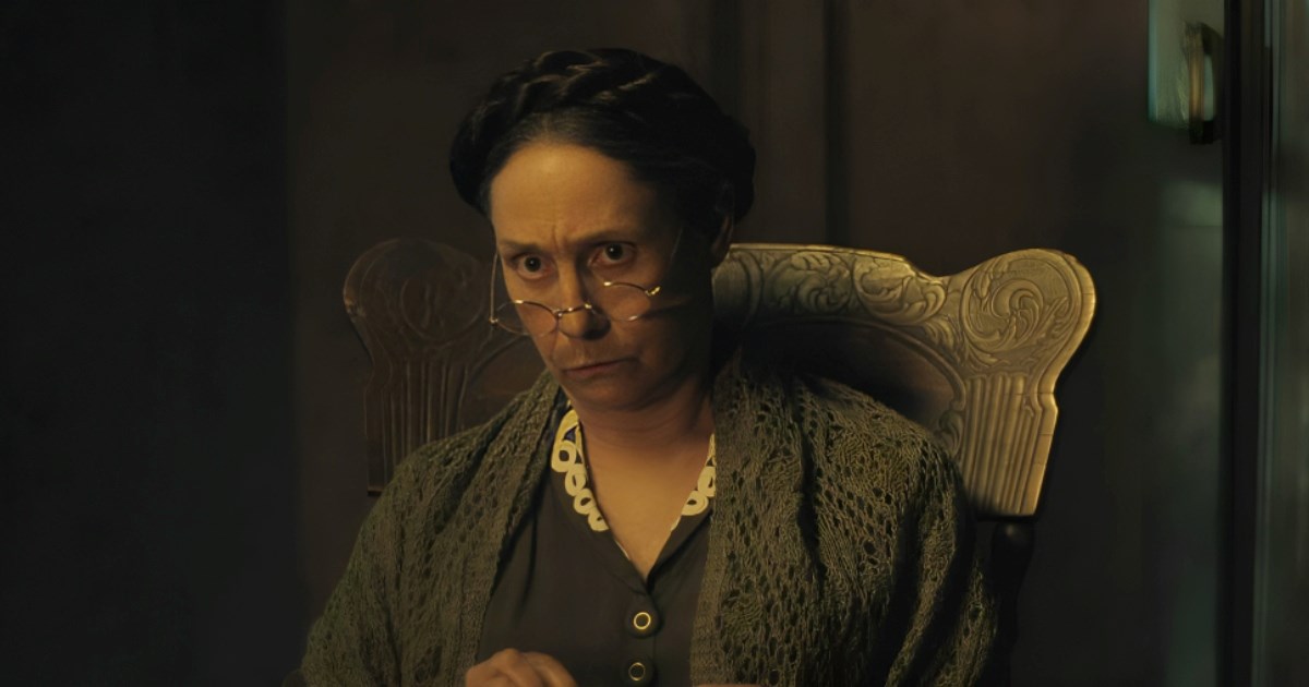 Ljudi su tek sad shvatili tko glumi majku Eda Geina u Netflixovoj seriji Monster