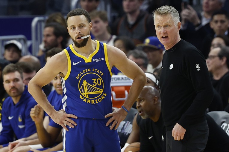 Warriorsi izbacili Clipperse, Sixersi osigurali doigravanje protiv Celticsa