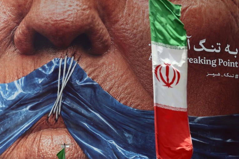 Iran: Hormuz mora ostati pod našom kontrolom, strane snage moraju otići