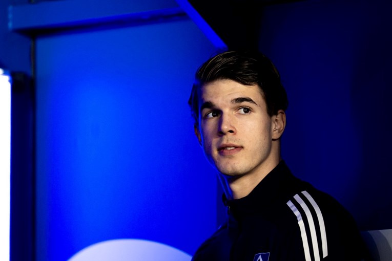 Barcelona mijenja plan i kreće po Vuškovića? 