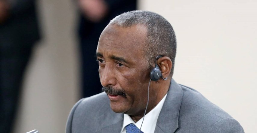 Sudanski vojni vođa ukinuo izvanredno stanje