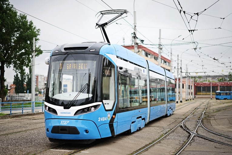 Četvrti novi tramvaj u Zagrebu pušten u promet na liniji broj 3