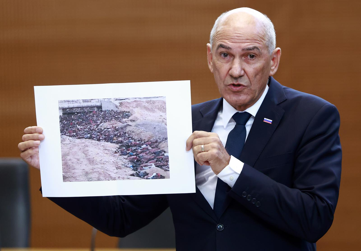 Janša u parlamentu pokazao fotografiju iz Gaze tvrdeći da prikazuje žrtve u Sudanu