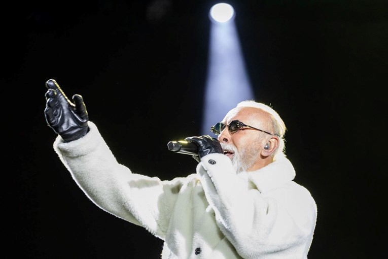 Dino Merlin otkrio kada kreće prodaja za novi koncert na Koševu