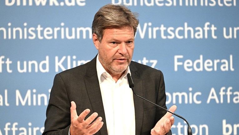 Njemački ministar: Dvije nuklearne elektrane držimo u pričuvi do proljeća