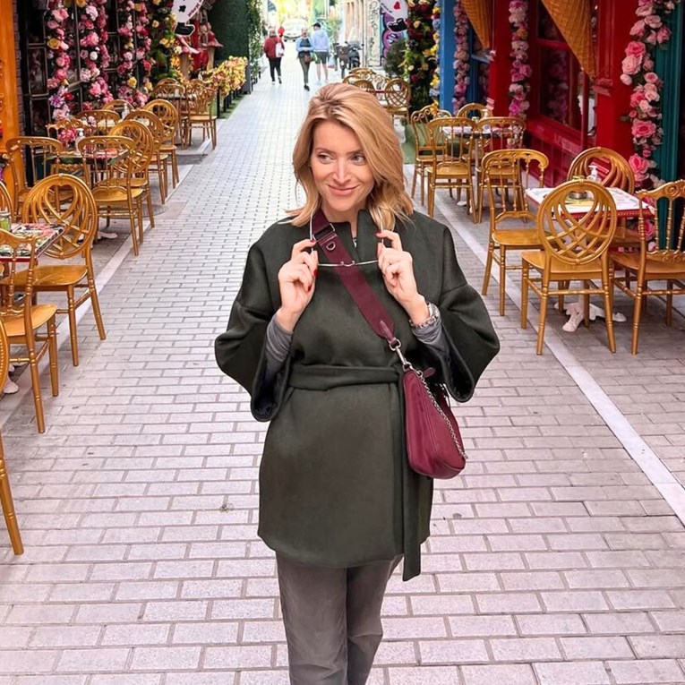 Anđelka Stević Žugić objavila fotke trbuha, mnogi se pitaju je li trudna