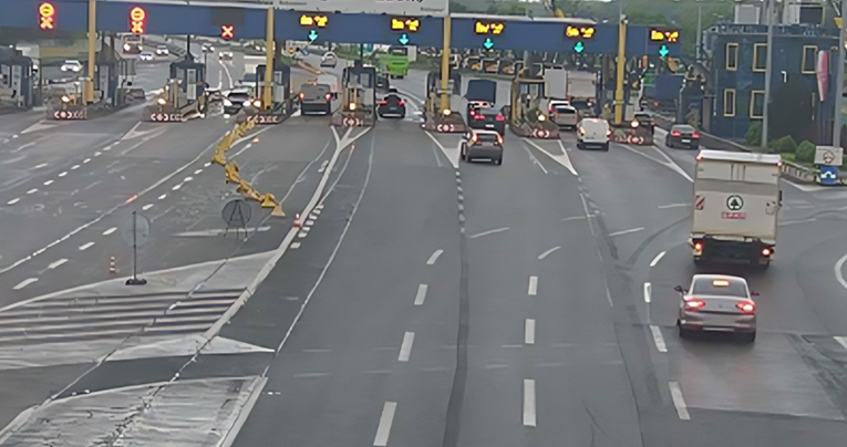 HAK upozorava vozače na oprez, očekuju se gužve na cestama