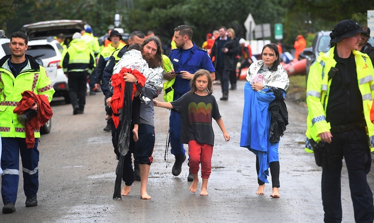 Australiju pogodile najgore poplave u zadnjih 50 godina, evakuirane tisuće ljudi