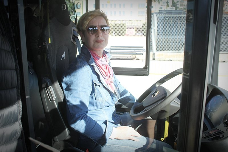 Vozačica busa u Dubrovniku vidjela dječaka kako plače pa učinila nešto divno