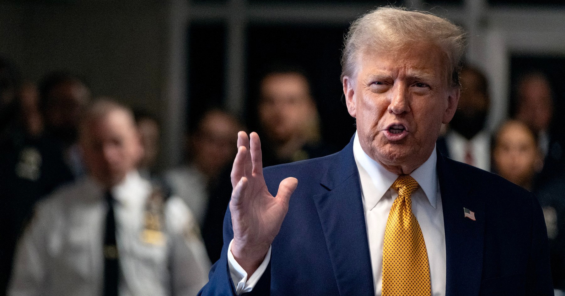 Rekao da bi "primio metak" za Trumpa, pa svjedočio protiv njega. Sad su opet prijatelji