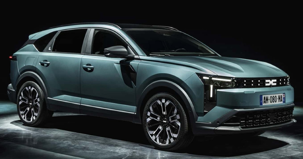 FOTO Dacia predstavlja Striker koji želi spojiti najbolje od SUV-a, karava