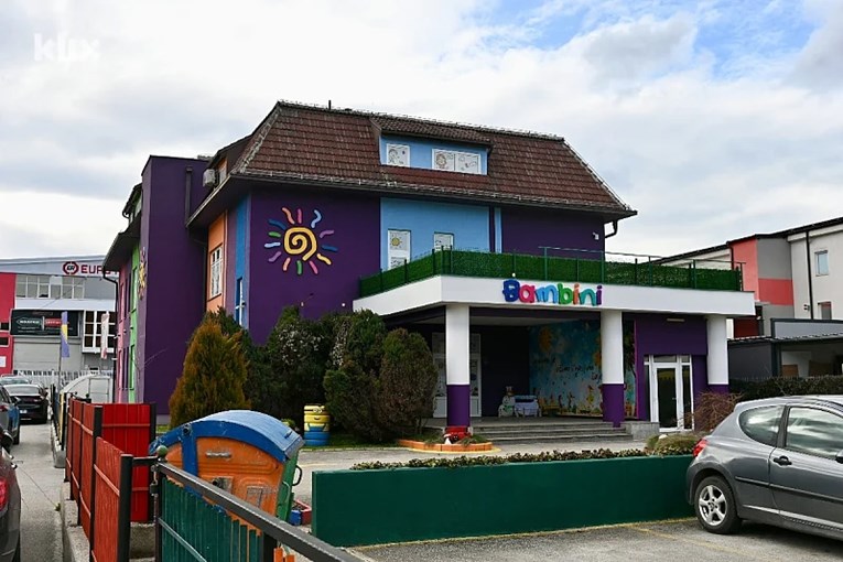 Uhićene tete iz vrtića u BiH. "Ugurale dječaka u hranilicu, zvale djecu da se rugaju"