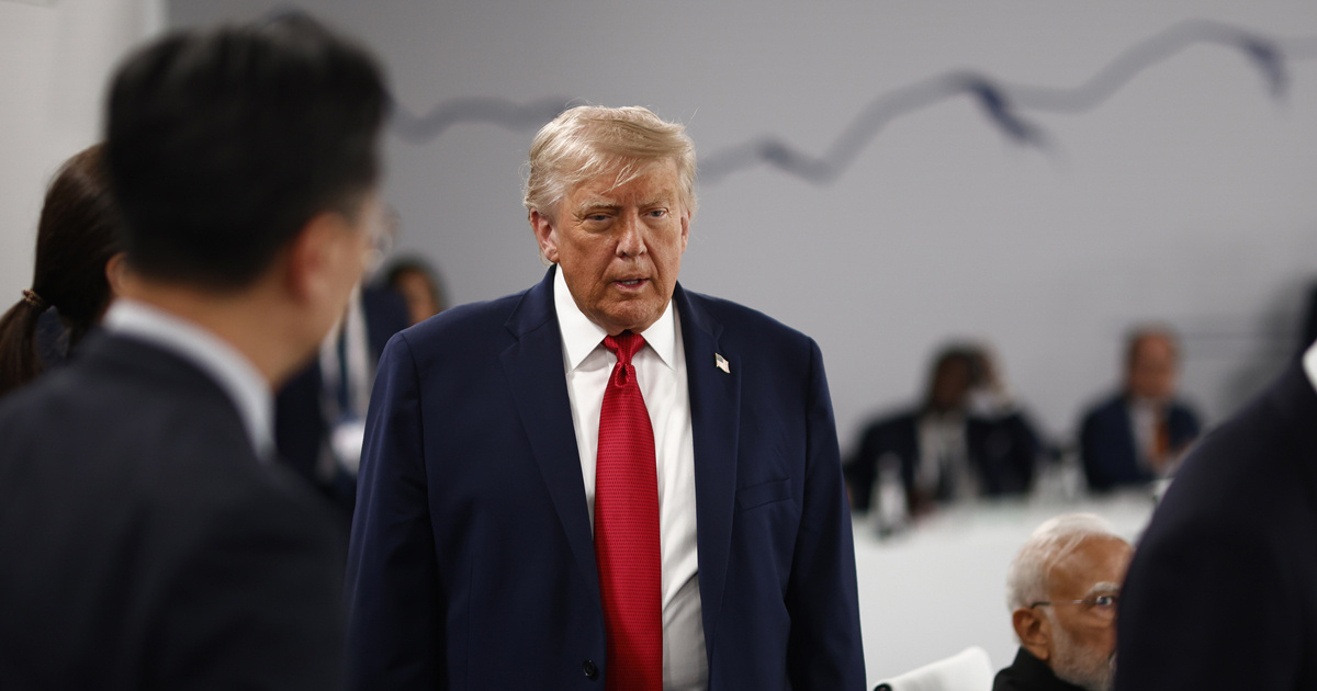 VIDEO Trump zakasnio na sastanak skoro sat vremena pa poručio: "Ja sam šef"