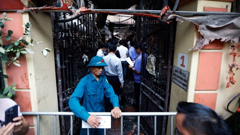 Najmanje 14 ljudi je poginulo u požaru u glavnom gradu Vijetnama