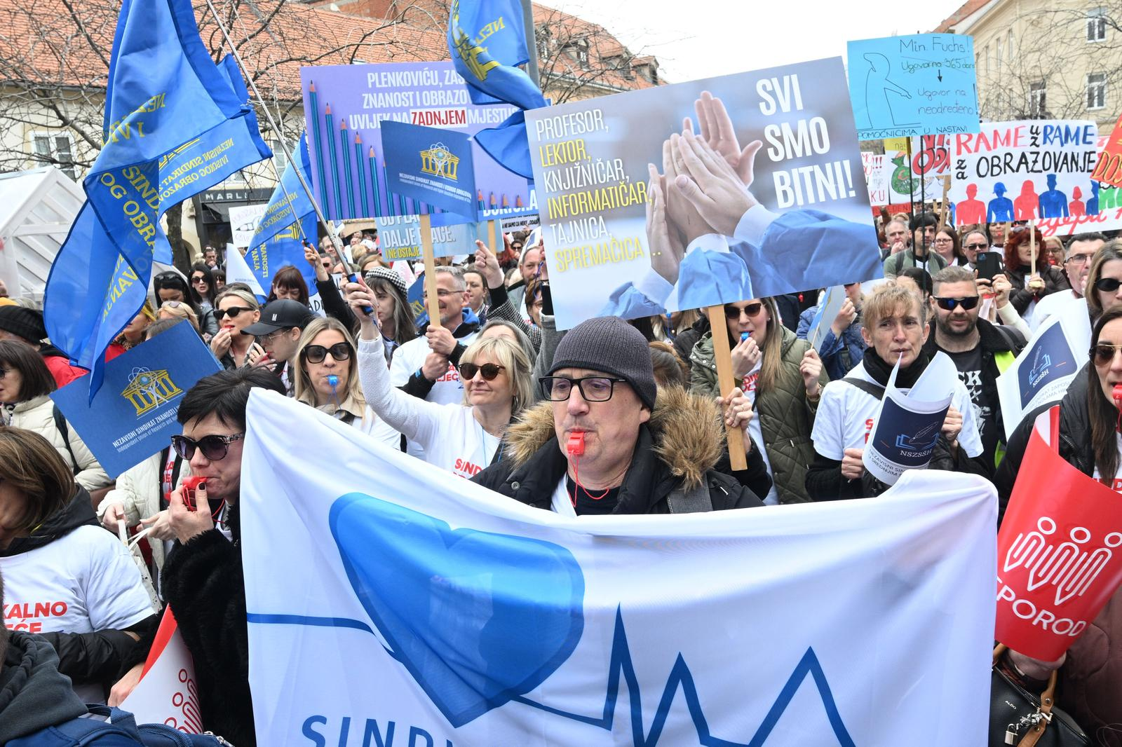 Ministarstvo učiteljima: Nitko nije napravio za vas koliko je napravio Plenković