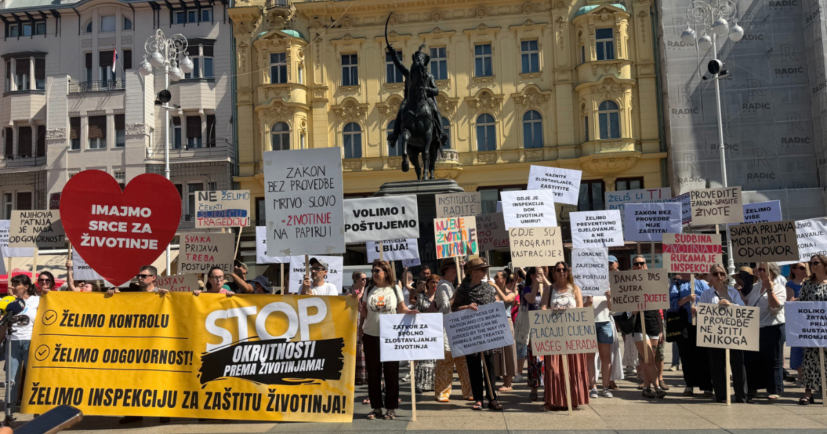 FOTO U Zagrebu održan prosvjed protiv zlostavljanja životinja