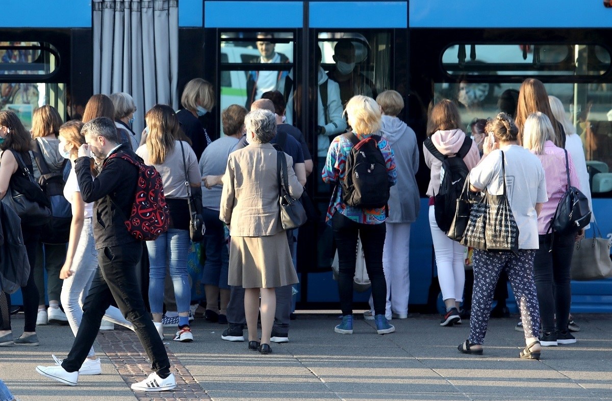 Nove stroge mjere u Zagrebu: Maske obavezne negdje i na otvorenom, strože kontrole...