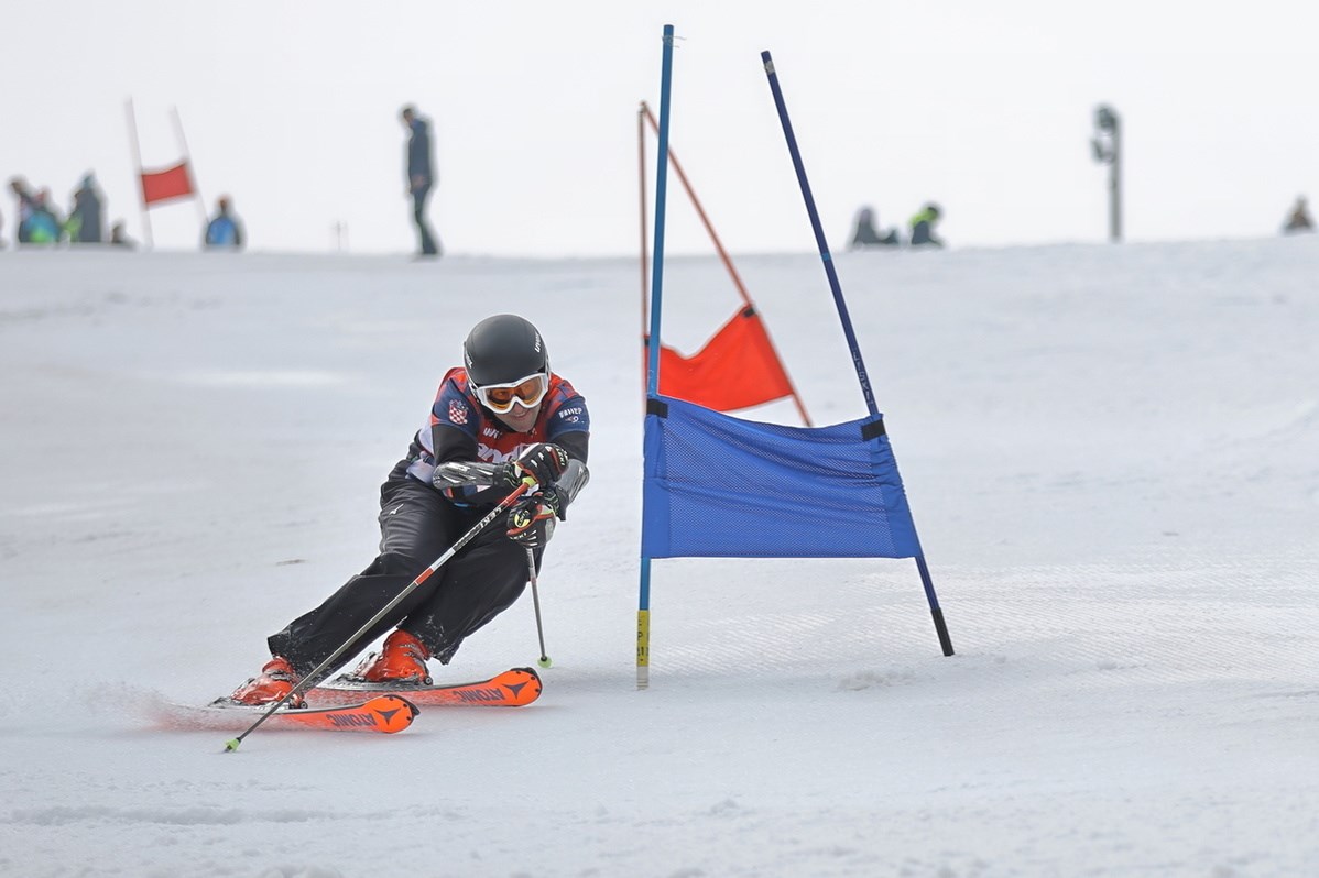 Zagrebački skijaši vozili tradicionalni dvoboj sa Celjem. Rezultat je bio tijesan