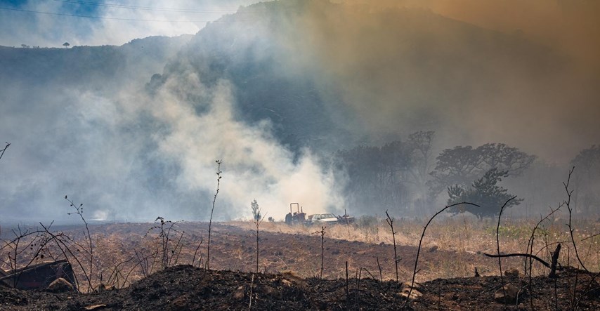 Kiša pomogla dubrovačkim vatrogascima, požar kod Slanog lokaliziran