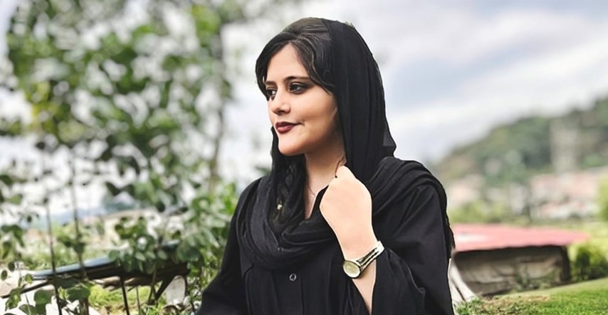 Djevojku u Iranu uhitili zbog hidžaba, umrla je