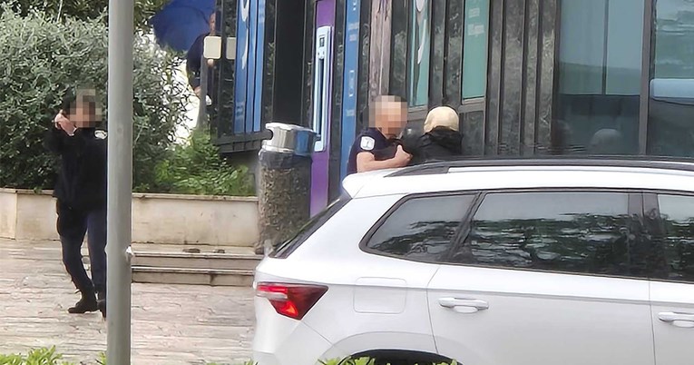 Pljačkaš iz Splita si je sam pucao u glavu