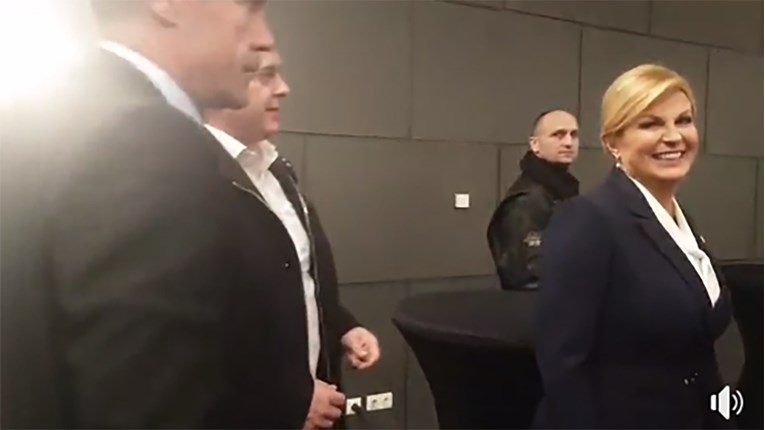Milanović otišao bez riječi, Kolinda izašla nasmiješena nakon debate