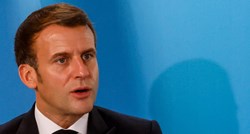 Macron o medijima na engleskom: Pišu da je problem u tome da je Francuska islamofobna