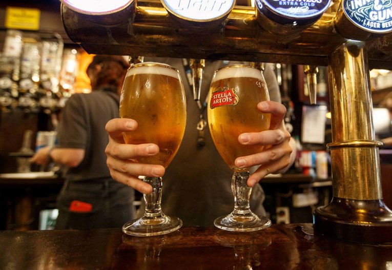 Kako Grčka koristi digitalne alate za provođenje zabrane prodaje alkohola i duhana? 