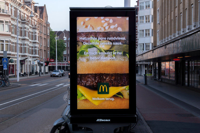Amsterdam zabranio reklame s mesom i fosilnim gorivima: "Fantastičan eksperiment"