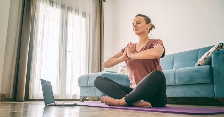 Jednostavna jutarnja rutina može nam pomoći da doživimo stotu, tvrde liječnici