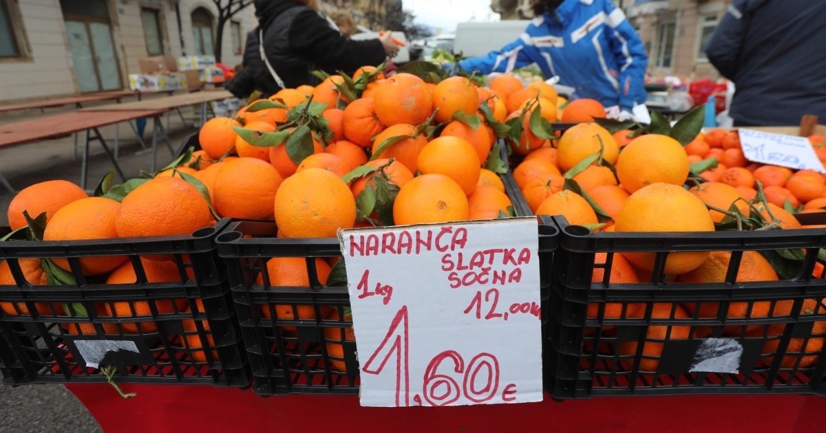 Sezonska hrana u siječnju: Voće i povrće koje bismo trebali jesti