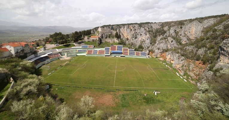 NK Imotski pustio Dinamovu himnu. DPH Imotski: Sramote nam grad. Prekidamo sve odnose