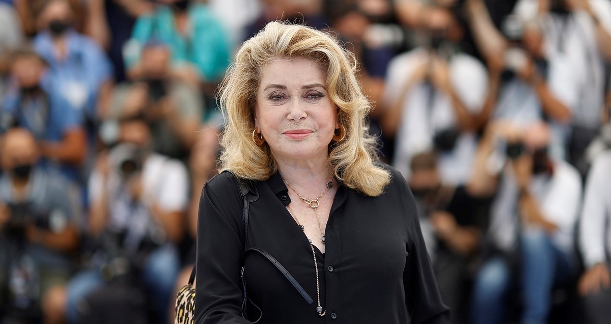 Catherine Deneuve ganuta povratkom u Cannes nakon moždanog udara