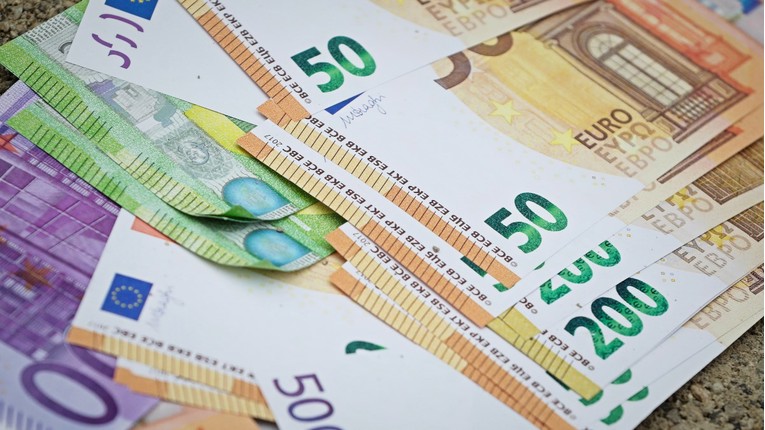 EU će u 2021. izdati 80 milijardi eura vrijedne obveznice u sklopu plana oporavka
