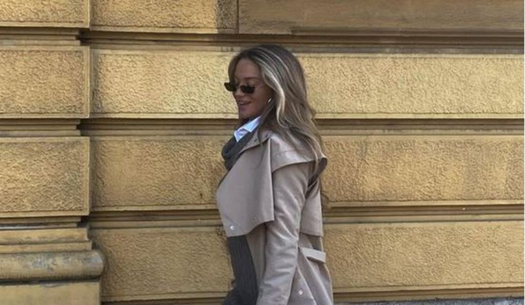 Izabel Kovačić prošetala Zagrebom mjesec dana nakon poroda, pažnju privukle čizme