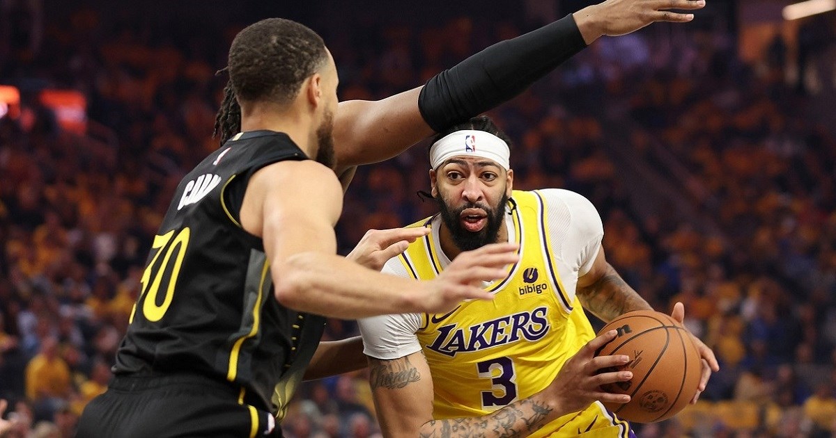 VIDEO Davis poput Shaqa. U utakmici za povijest on i LeBron vodili Lakerse do pobjede