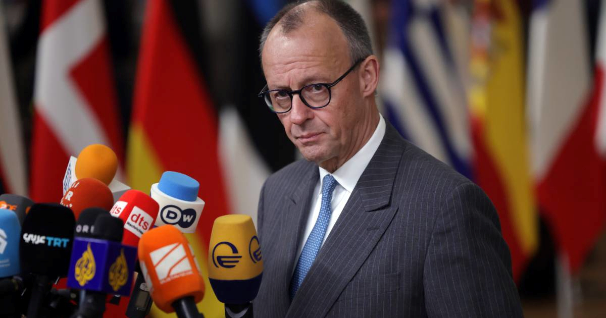 Njemačka protjerala muškarca u Siriju. Merz: Imamo interes da kriminalci napuste zemlju