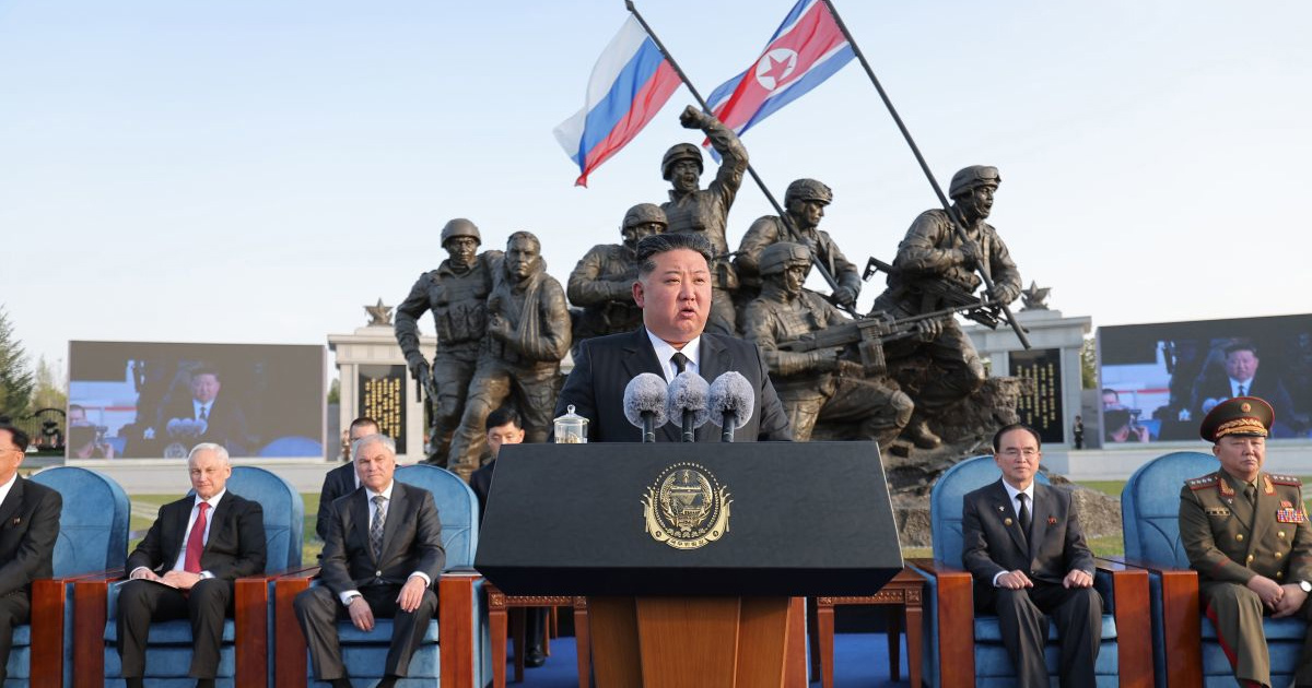 Kim Jong Un otkrio spomenik vojnicima poginulim u ratu u Ukrajini