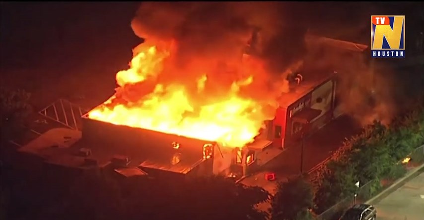 VIDEO Prosvjednici spalili restoran u Atlanti ispred kojeg je policija ubila crnca