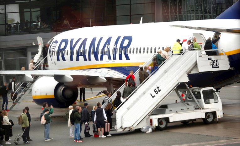 Ryanair kreće u borbu protiv problematičnih putnika visokim kaznama