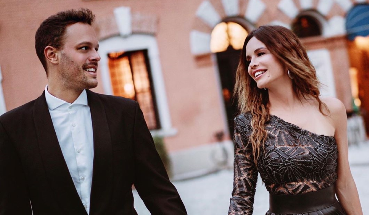 Severina u prozirnoj haljini čestitala mužu rođendan: "Stvorija te Bog samo mog"